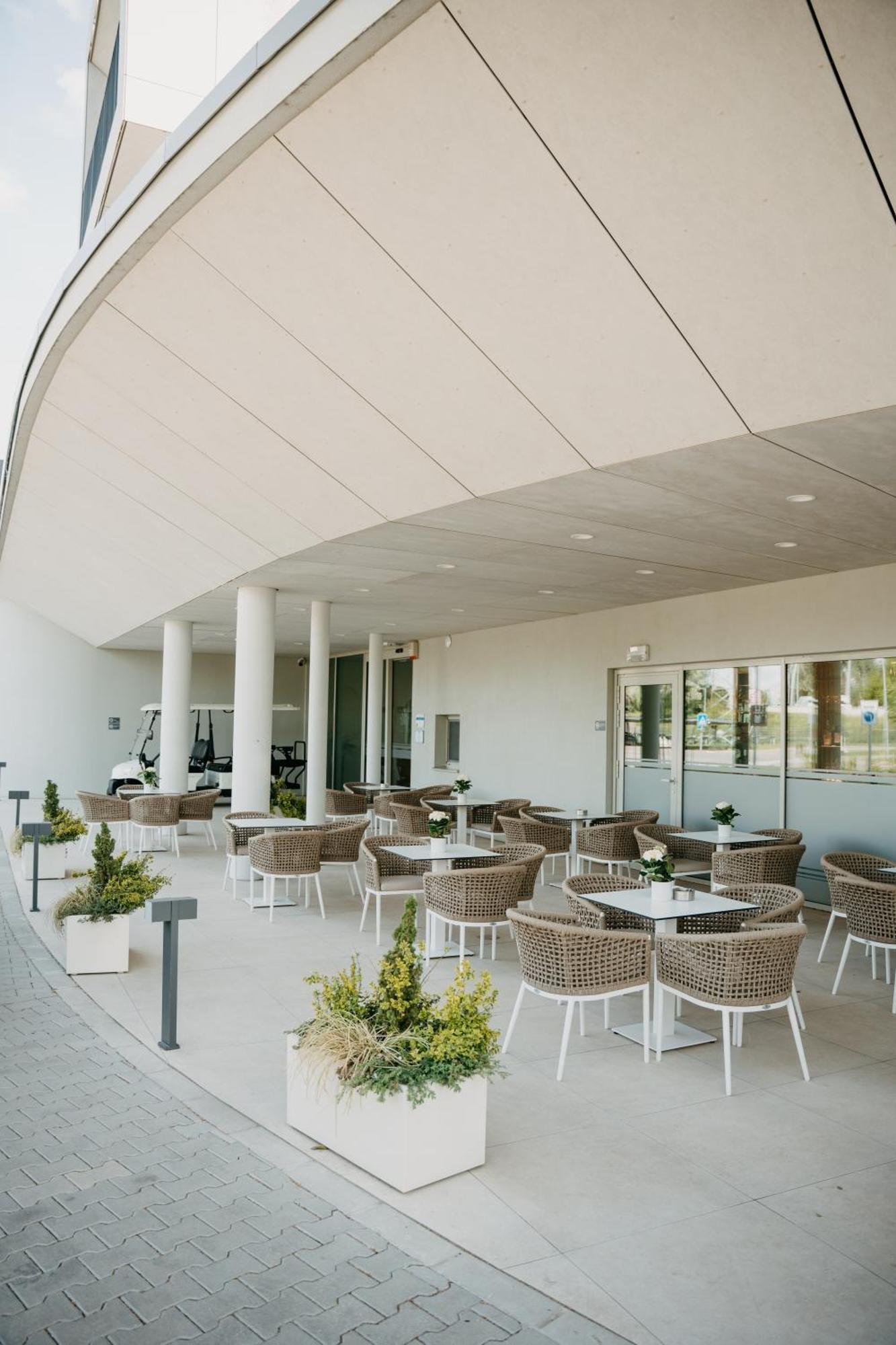 Hotel Gerardus Szeged Exterior photo